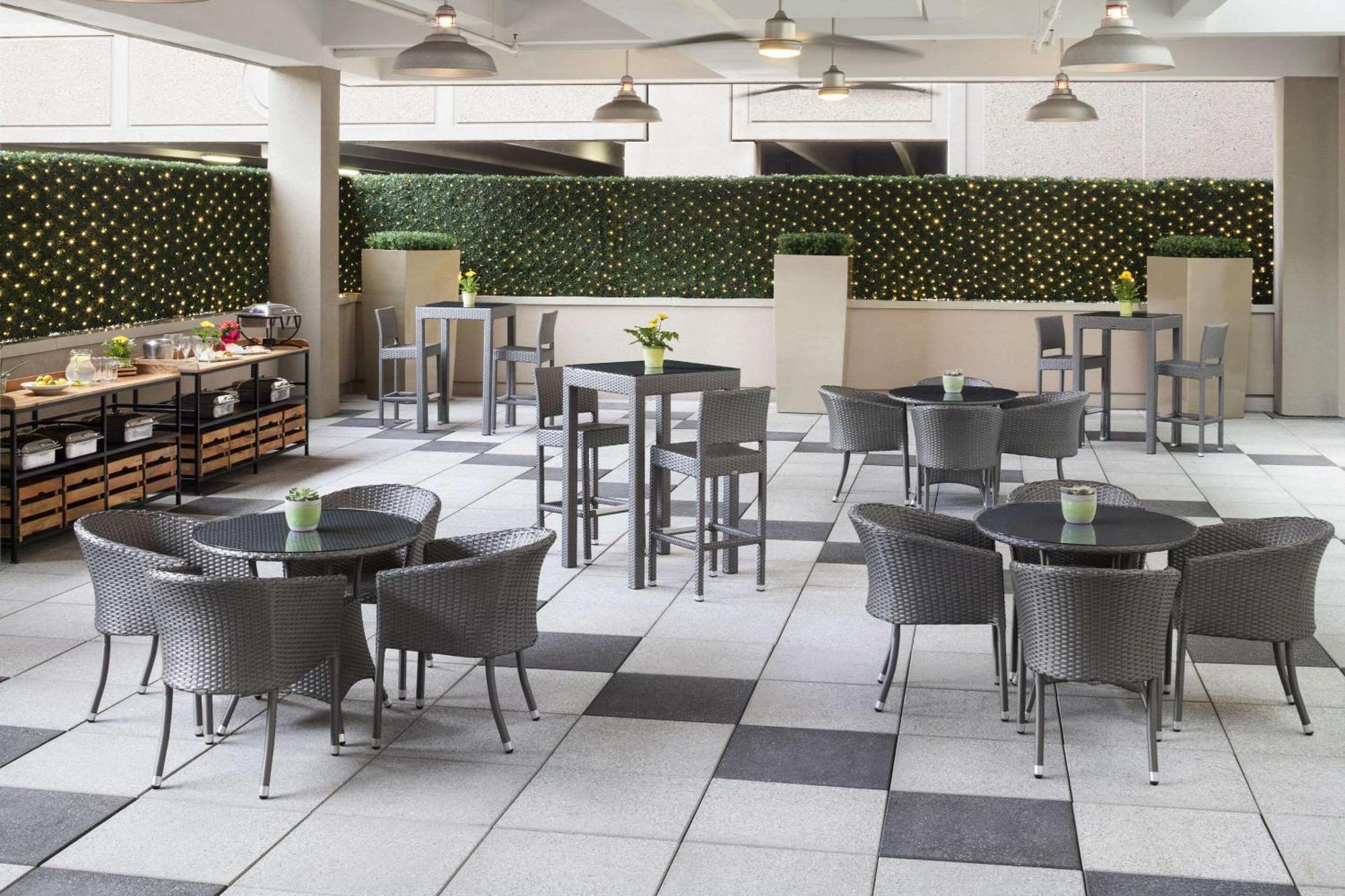Cambria Hotel White Plains - Downtown Exterior foto